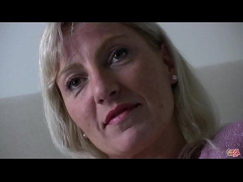 ❤️ Die Mutter, die wir alle gefickt haben ... Lady, benehmen Sie sich! ❤❌ Sex video bei uns de.hentaizm.ru ❌️